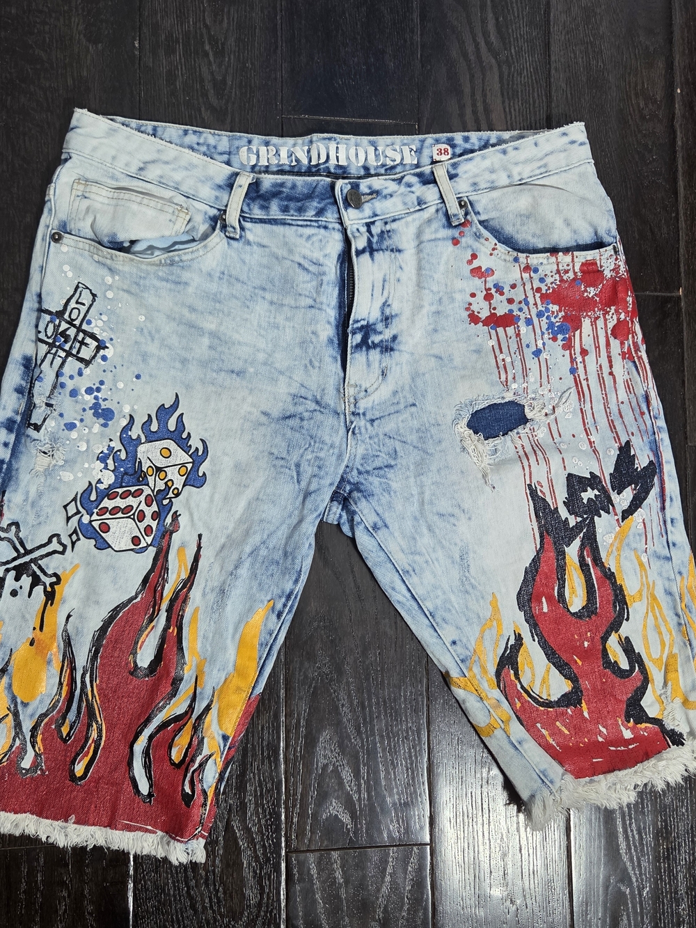 Grindhouse Men's Distressed Flame Dice Painted Denim Shorts Size 38